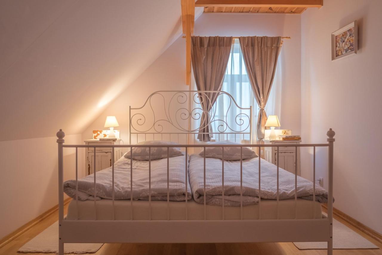 Bed and Breakfast Miodowa Kolonia Białowieża Exterior foto